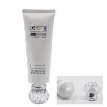 Luxus-Kosmetik-Tube Verpackung 120g Hautpflege-Rohr mit Acryl-Kappe